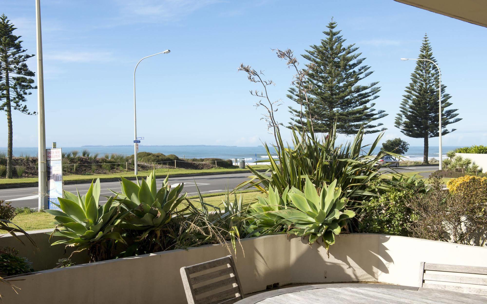 The Reef Beachfront Aparthotel